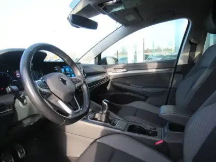 Photo 6 Volkswagen Golf  2.0 TDI SCR 115 BVM6