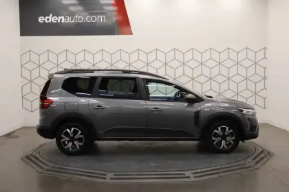 Photo 6 Dacia Jogger  TCe 110 7 places