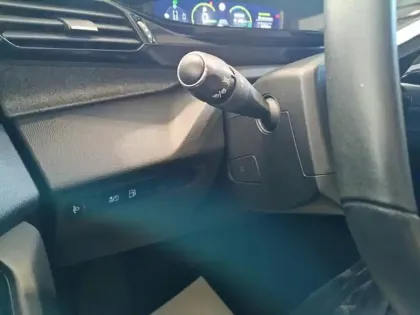 Photo 16 Peugeot 308  PHEV 180 e-EAT8 Allure Pack