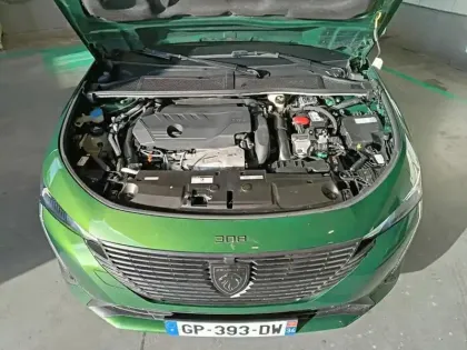 Photo 6 Peugeot 308  PHEV 180 e-EAT8 Allure Pack
