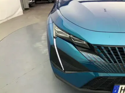 Photo 13 Peugeot 408  Hybrid 136 e-DCS6 GT