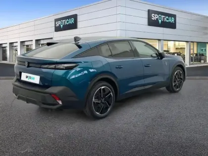 Photo 29 Peugeot 408  Hybrid 136 e-DCS6 GT