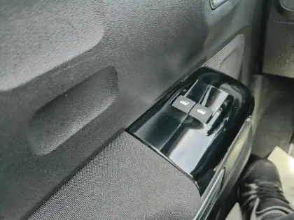 Photo 19 Citroën C3 Gén. III Ph2 NG MAX 5