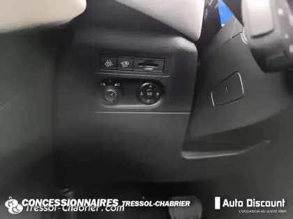 Photo 19 DS DS 3 DS3 Crossback PureTech 130 EAT8 Grand Chic