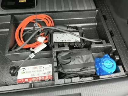 Photo 26 Peugeot 308  SW PHEV 180 e-EAT8 Allure Pack