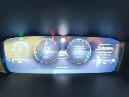 Photo 20 Peugeot 308  SW PHEV 180 e-EAT8 Allure Pack