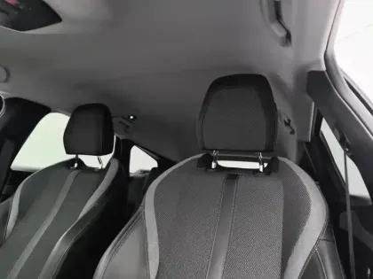 Photo 24 Peugeot 308  SW PHEV 180 e-EAT8 Allure Pack