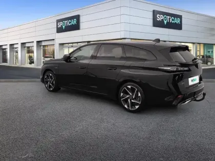 Photo 29 Peugeot 308  SW PHEV 180 e-EAT8 Allure Pack