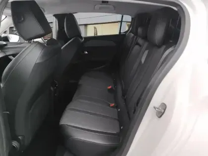 Photo 22 Peugeot 308  PHEV 180 e-EAT8 Allure Pack