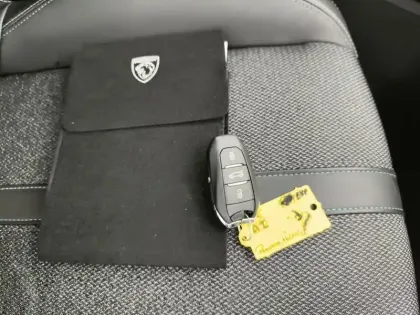 Photo 15 Peugeot 308  PHEV 180 e-EAT8 Allure Pack