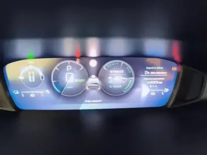 Photo 20 Peugeot 308  PHEV 180 e-EAT8 Allure Pack