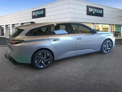 Photo 27 Peugeot 308  SW PHEV 180 e-EAT8 Active Pack