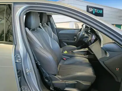 Photo 8 Peugeot 308  SW PHEV 180 e-EAT8 Active Pack