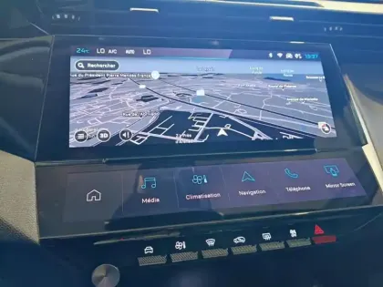 Photo 21 Peugeot 308  SW PHEV 180 e-EAT8 Active Pack