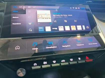 Photo 10 Peugeot 308  SW PHEV 180 e-EAT8 Active Pack