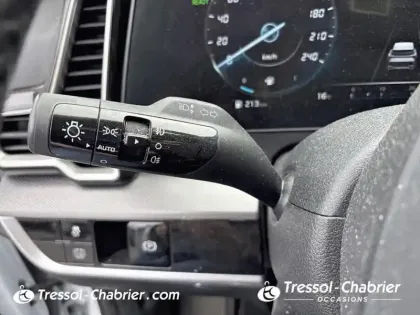Photo 16 Kia Sportage  1.6 T-GDi 230ch ISG Hybride BVA6 4x2 Design