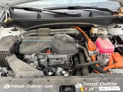 Photo 6 Kia Sportage  1.6 T-GDi 230ch ISG Hybride BVA6 4x2 Design