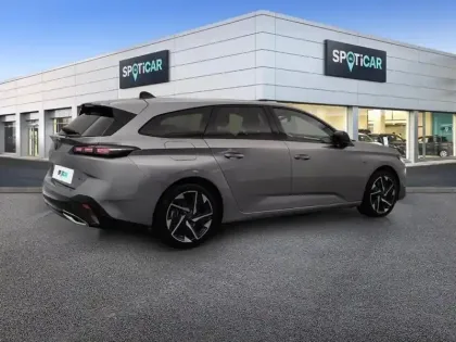 Photo 27 Peugeot 308  SW PHEV 180 e-EAT8 Allure Pack