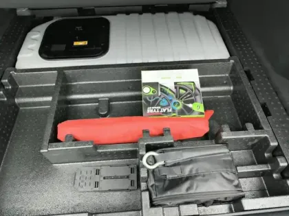 Photo 26 Peugeot 308  SW PHEV 180 e-EAT8 Allure Pack