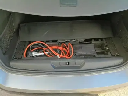 Photo 26 Peugeot 308  SW PHEV 180 e-EAT8 Allure Pack