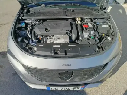 Photo 6 Peugeot 308  SW PHEV 180 e-EAT8 Allure Pack