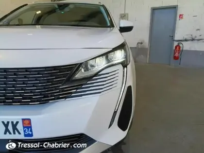 Photo 13 Peugeot 3008  Hybrid 225 e-EAT8 Allure Pack