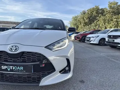 Photo 13 Toyota Yaris  Hybride 116h GR Sport