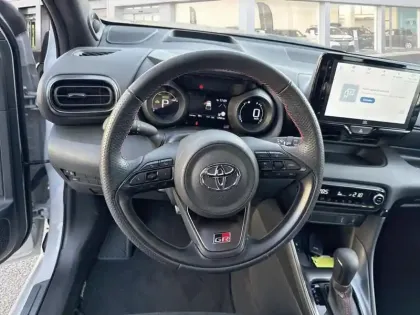 Photo 11 Toyota Yaris  Hybride 116h GR Sport