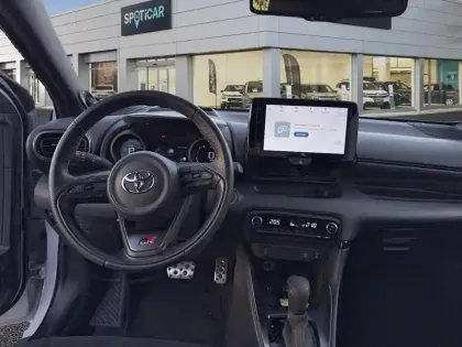 Photo 9 Toyota Yaris  Hybride 116h GR Sport