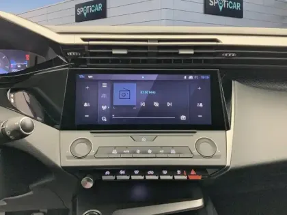 Photo 10 Peugeot 308  BlueHDi 130ch S&S BVM6 Active Pack