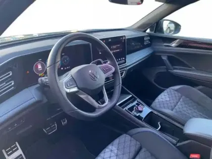 Photo 18 Volkswagen Tiguan 1.5 eTSI 150ch DSG7 R-Line