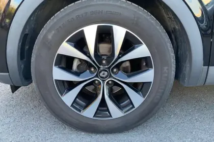 Photo 32 Renault Arkana mild hybrid 140 EDC FAP - 22 Evolution