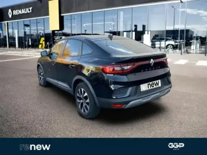 Photo 23 Renault Arkana mild hybrid 140 EDC FAP - 22 Evolution