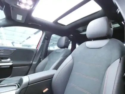 Photo 42 Mercedes GLA 200 d AMG Line