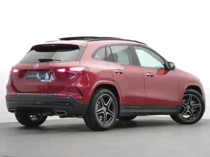 Photo 33 Mercedes GLA 200 d AMG Line