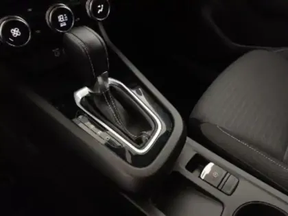 Photo 14 Renault Arkana mild hybrid 140 EDC FAP - 22 Evolution