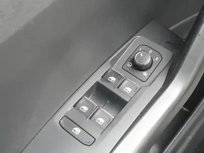 Photo 6 Volkswagen T-cross  1.0 TSI 110ch Style DSG7