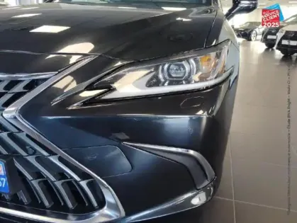 Photo 12 Lexus Es  300h Busins MY25