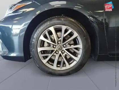 Photo 9 Lexus Es  300h Busins MY25