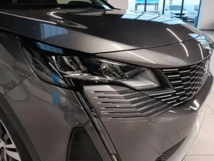 Photo 7 Peugeot 3008  HYBRID 225ch Allure Pack e-EAT8