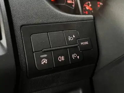 Photo 12 Citroën Jumper  Fg 33 L2H2 2.2 BlueHDi 140 S&S Club (15832?ht)