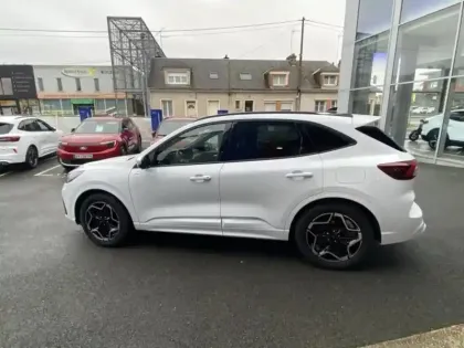 Photo 6 Ford Kuga  2.5 Duratec 180ch Hybrid FlexiFuel ST-Line X Powershift