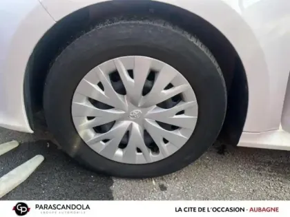 Photo 10 Toyota Yaris  116h Dynamic 5p MY21