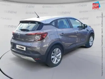 Photo 5 Renault Captur  1.6 E-Tech hybride 145ch Business -21 Camera GPS