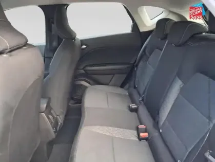 Photo 10 Renault Captur  1.6 E-Tech hybride 145ch Business -21 Camera GPS