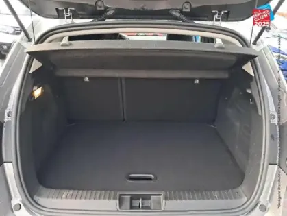 Photo 13 Renault Captur  1.6 E-Tech hybride 145ch Business -21 Camera GPS