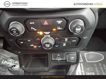 Photo 14 Jeep Renegade  1.6 MultiJet 120ch Quiksilver