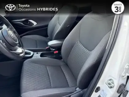 Photo 10 Toyota Yaris  116h Dynamic 5p MY22