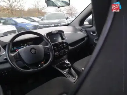 Photo 14 Renault Zoé Zoe Intens charge normale R90