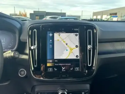 Photo 8 Volvo Xc40  T5 Recharge 180 + 82ch Ultimate DCT 7